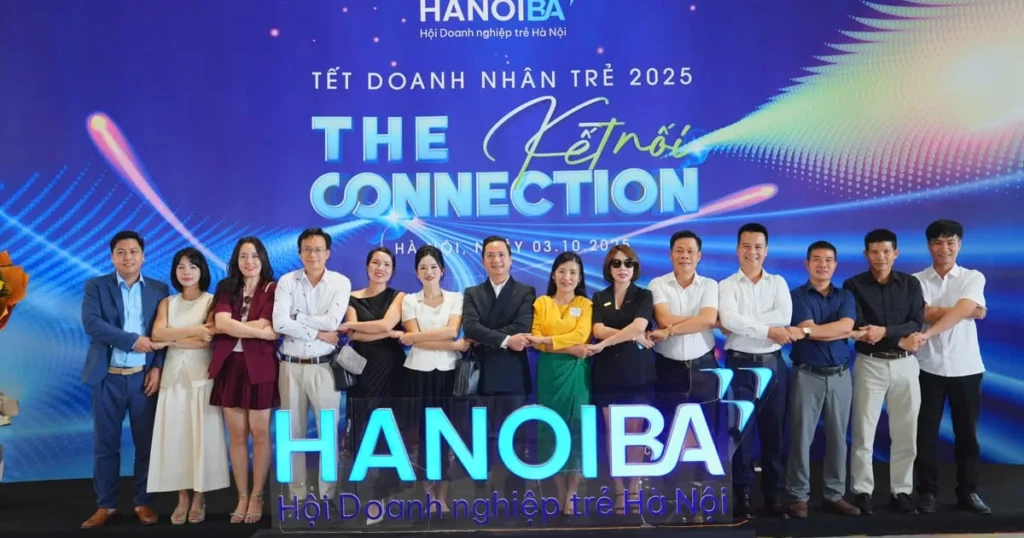 Doanh nhân tại Tết Doanh nhân trẻ 2025 và Mega Matching 2025